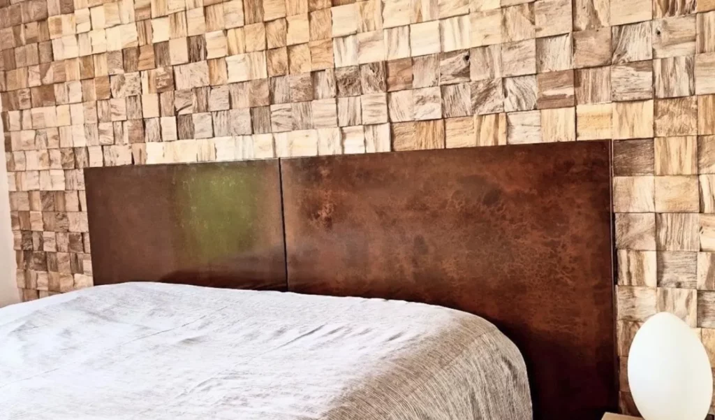 Conception de tete de lit en acier personnalisé à Charbonnière les Bains