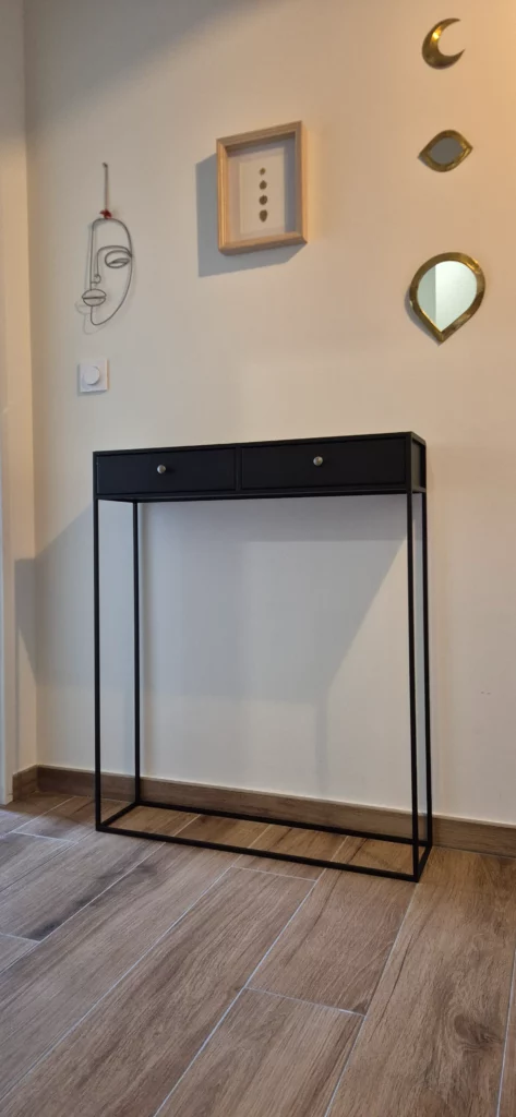 Fabrication de mobilier sur mesure en fer à Dagneux