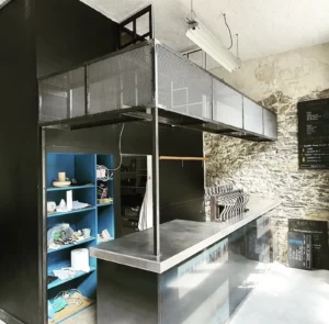 Réalisation de bar pour professionnels en métal et acier à Lyon